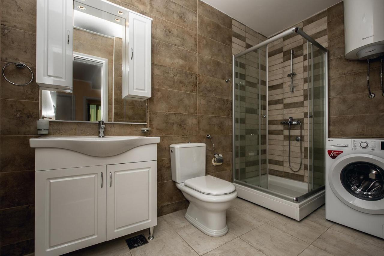 Adria Lux Apartments Sveti Stefan Budva Ngoại thất bức ảnh