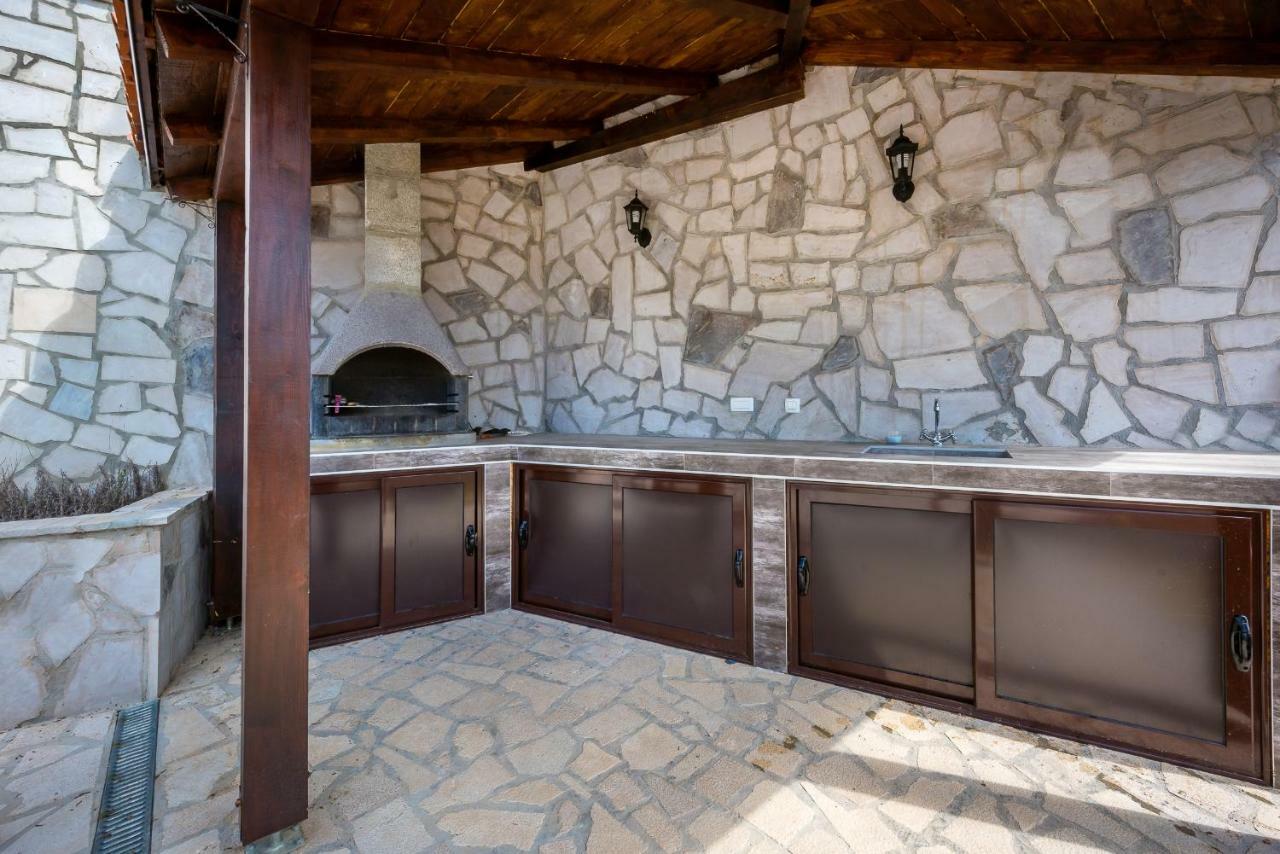 Adria Lux Apartments Sveti Stefan Budva Ngoại thất bức ảnh