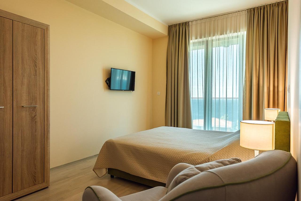 Adria Lux Apartments Sveti Stefan Budva Ngoại thất bức ảnh